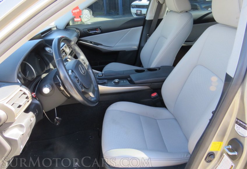 2015 Lexus IS 250 - Image 23