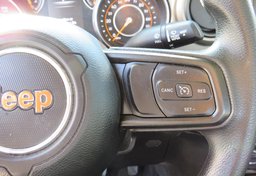 2020 Jeep Gladiator - Image 33