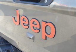 2020 Jeep Gladiator - Image 18