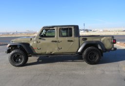 2020 Jeep Gladiator - Image 9
