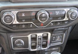 2018 Jeep Wrangler Unlimited - Image 38