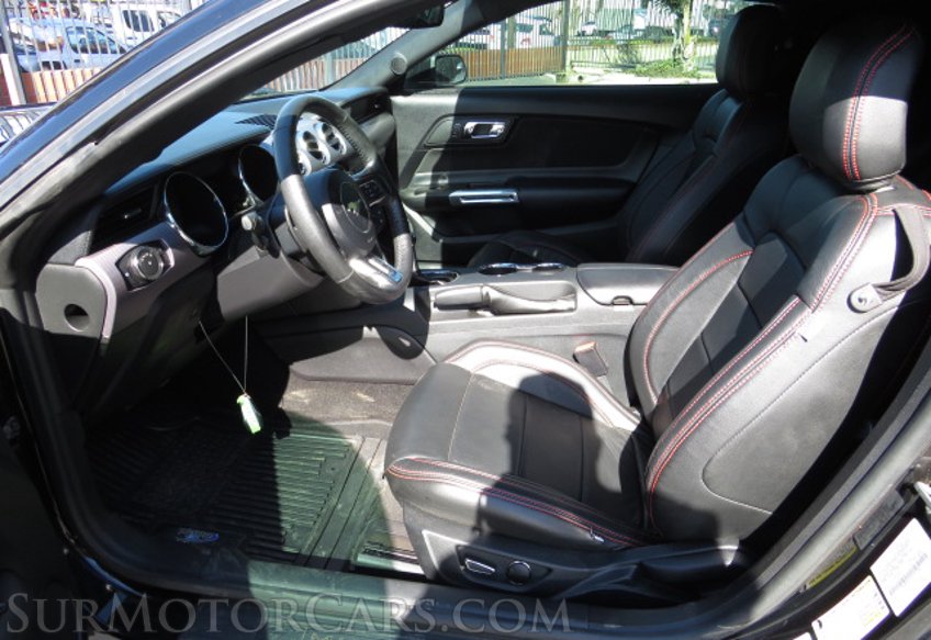 2017 Ford Mustang - Image 25