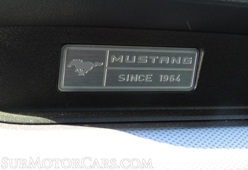 2017 Ford Mustang - Image 11