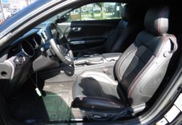 2017 Ford Mustang - Image 22