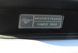 2017 Ford Mustang - Image 11