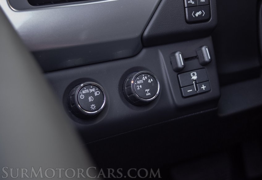 2015 Chevrolet Suburban - Image 50