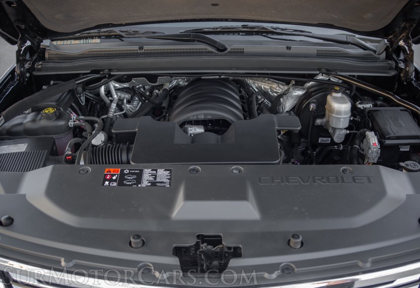 2015 Chevrolet Suburban - Image 60