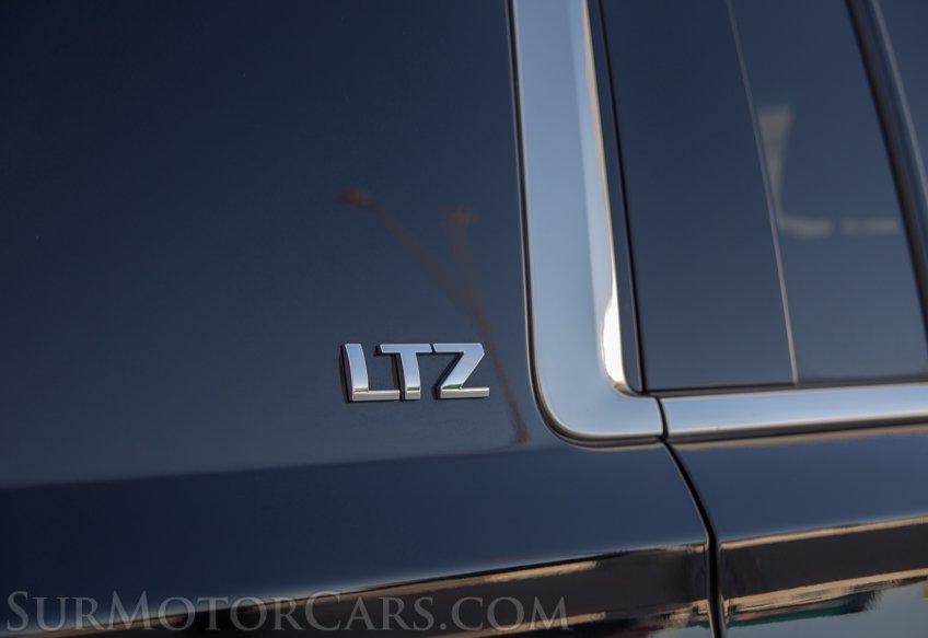 2015 Chevrolet Suburban - Image 13