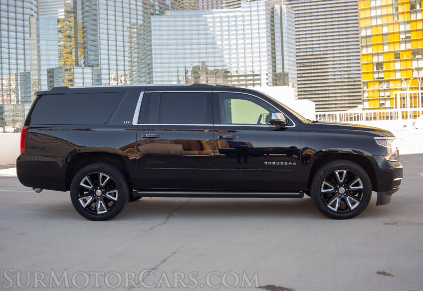 2015 Chevrolet Suburban - Image 9