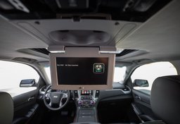 2015 Chevrolet Suburban - Image 36