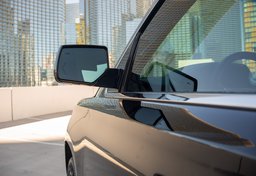 2015 Chevrolet Suburban - Image 20