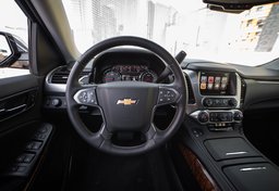 2015 Chevrolet Suburban - Image 34