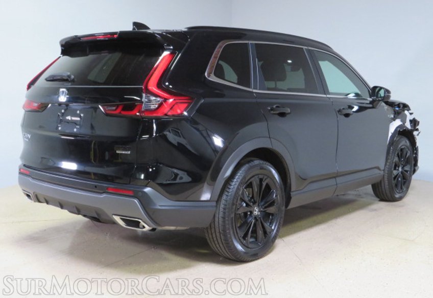 2024 Honda CR-V Hybrid - Image 9