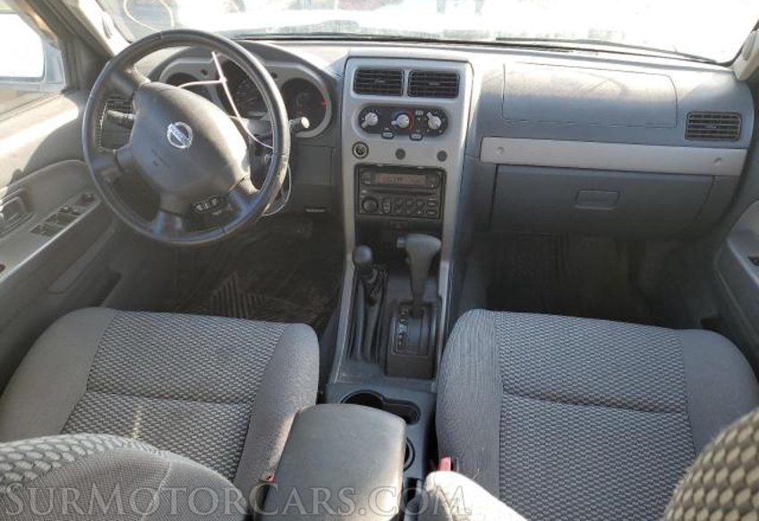 2002 Nissan Frontier 4WD - Image 7