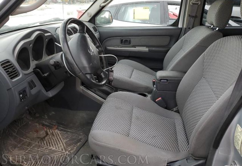 2002 Nissan Frontier 4WD - Image 8