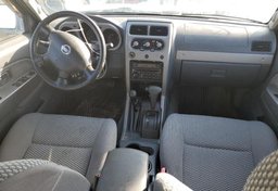 2002 Nissan Frontier 4WD - Image 7