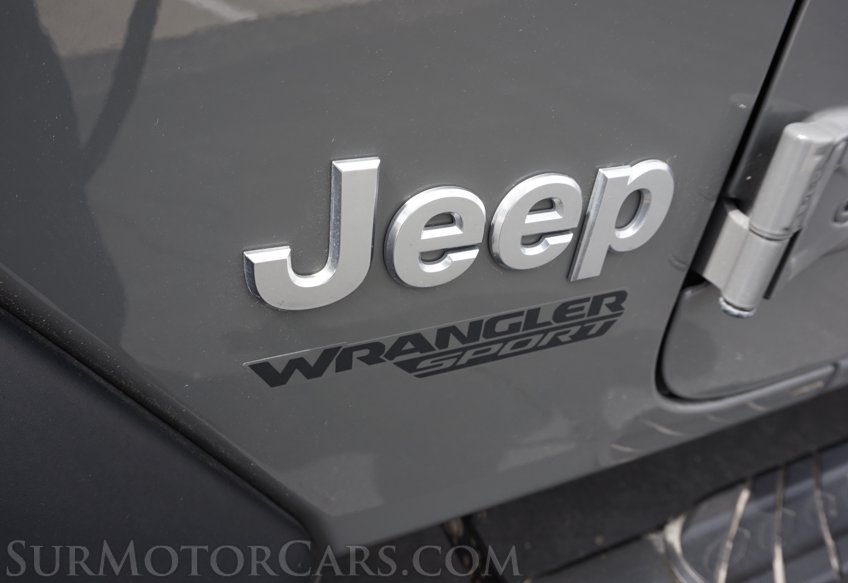 2020 Jeep Wrangler - Image 33