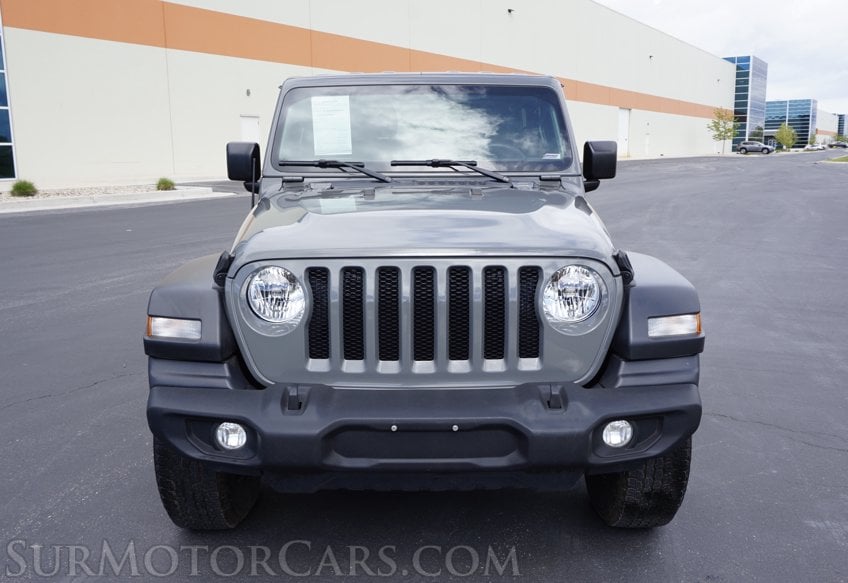 2020 Jeep Wrangler - Image 11
