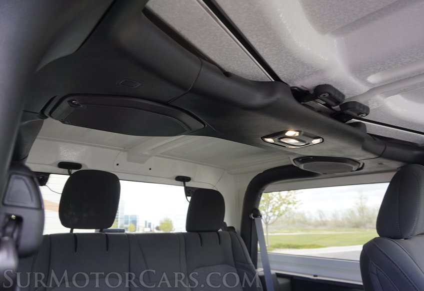 2020 Jeep Wrangler - Image 41