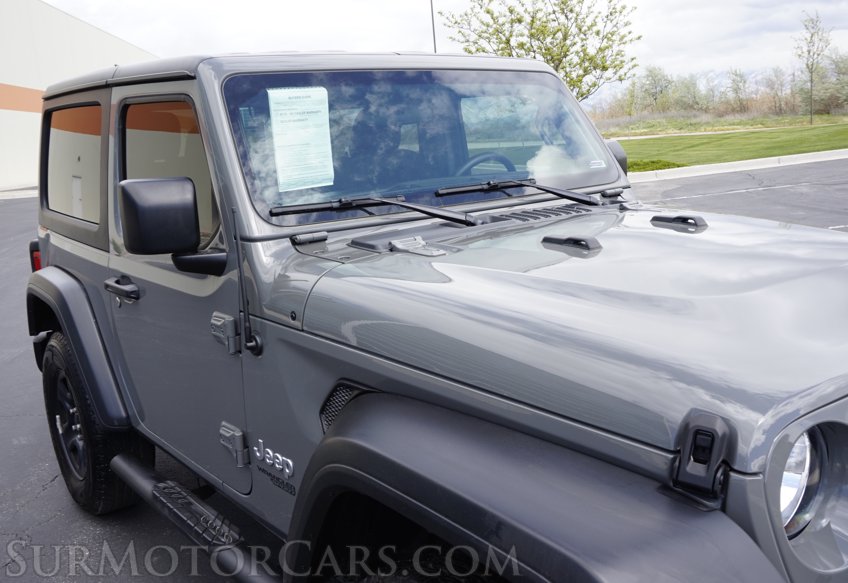 2020 Jeep Wrangler - Image 16