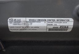 2020 Jeep Wrangler - Image 75