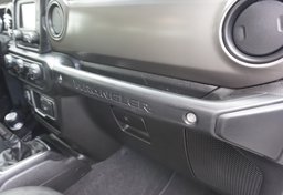 2020 Jeep Wrangler - Image 55