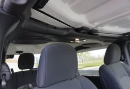 2020 Jeep Wrangler - Image 39