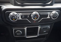 2020 Jeep Wrangler - Image 56