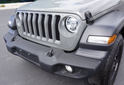 2020 Jeep Wrangler - Image 29