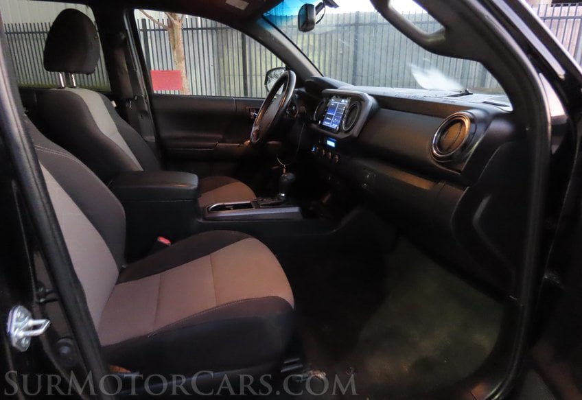 2023 Toyota Tacoma 4x4 TRD Off-Road - Image 26