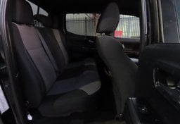 2023 Toyota Tacoma 4x4 TRD Off-Road - Image 30