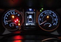 2023 Toyota Tacoma 4x4 TRD Off-Road - Image 37