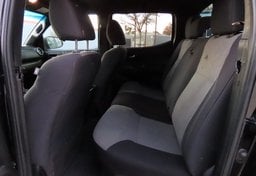 2023 Toyota Tacoma 4x4 TRD Off-Road - Image 32