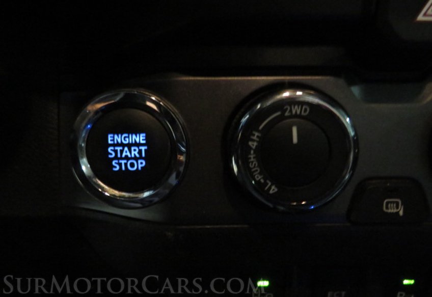 2022 Toyota Tacoma - Image 38