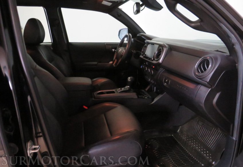 2022 Toyota Tacoma - Image 27