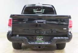 2022 Toyota Tacoma - Image 11