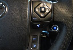 2022 Toyota Tacoma - Image 36