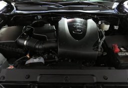 2022 Toyota Tacoma - Image 54