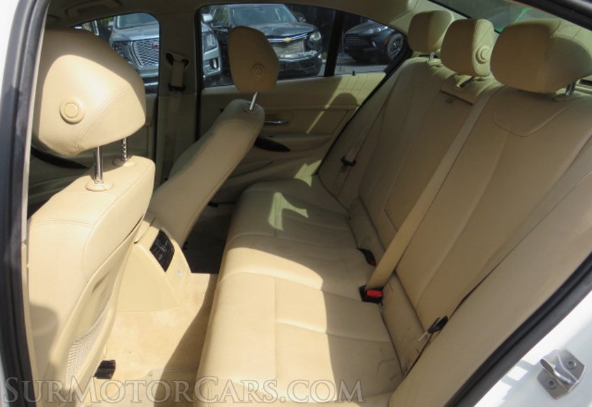 2014 BMW 3 Series - Image 28