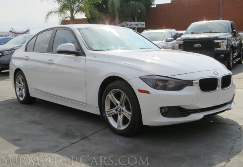 2014 BMW 3 Series - Image 3