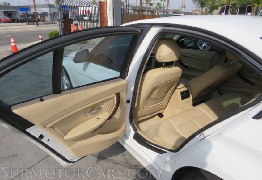 2014 BMW 3 Series - Image 22