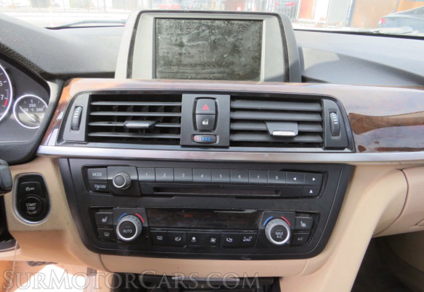 2014 BMW 3 Series - Image 36