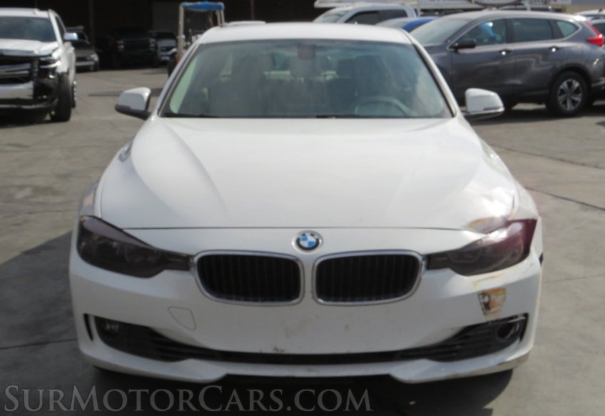 2014 BMW 3 Series - Image 13