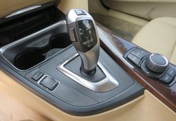 2014 BMW 3 Series - Image 38