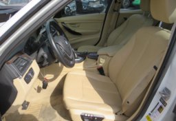 2014 BMW 3 Series - Image 27