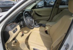 2014 BMW 3 Series - Image 24