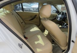 2014 BMW 3 Series - Image 29