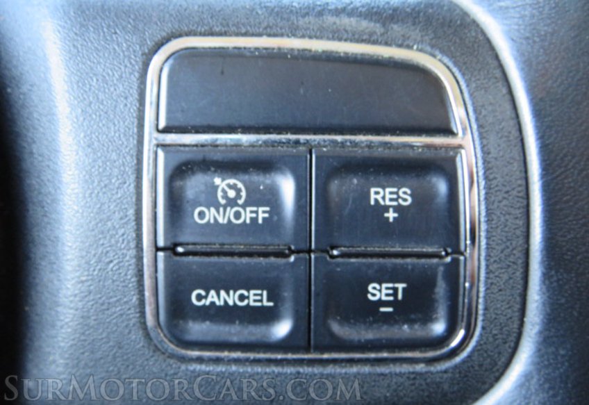 2011 Jeep Wrangler - Image 26