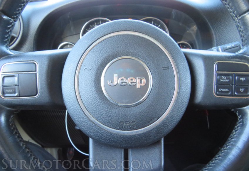 2011 Jeep Wrangler - Image 25