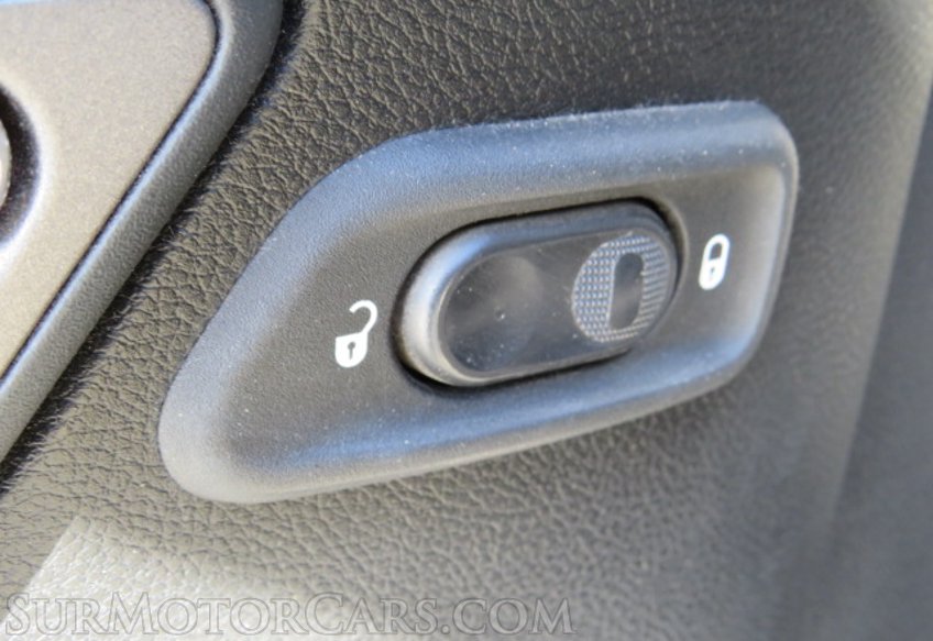 2011 Jeep Wrangler - Image 29